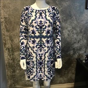 Sale $148 NWT Vince Camuto Sheath dress 10